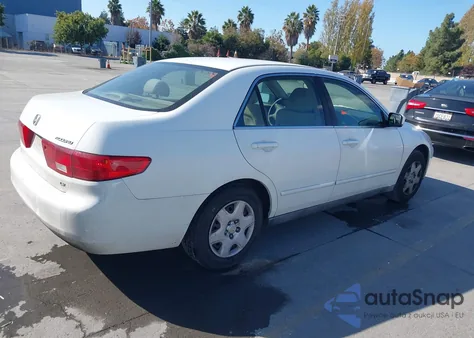 2005 Honda Accord 2.4 Lx из США, поврежденный, VIN 1HGCM56415A191469